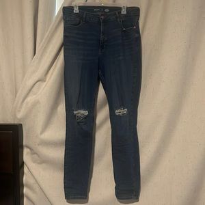 Old Navy Rockstar Super Skinny high-rise distressed jeans